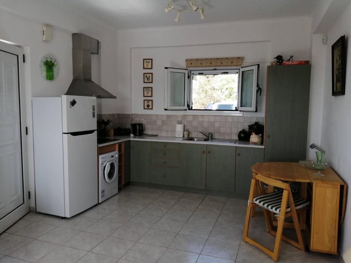 Appartement In Olive Groove House Peloponnesos Western Mani Kalianeika Exteriér fotografie
